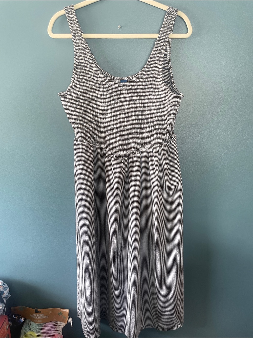 Old Navy Sleeveless Black and White Gingham Midi Dress